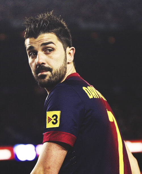 MotivacionesF's tweet photo. Hoy es el cumpleaños #33 de David Villa ¡FELICIDADES! http://t.co/ClwymCyQC2