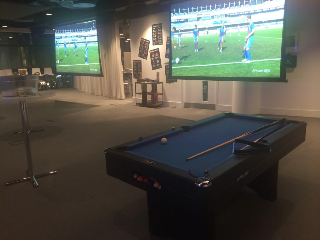 RebeccaW's tweet photo. Turned @TwitterUK into a pub #GSS2014 @JustEatMyTweet http://t.co/wMjIvtqCam