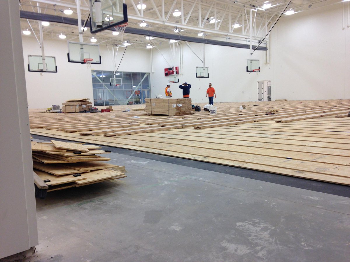 AliotoRecCenter's tweet photo. Hardwood floors are being installed this week. @SMCCampusRec @smcgaels http://t.co/9UrWOXUPGA