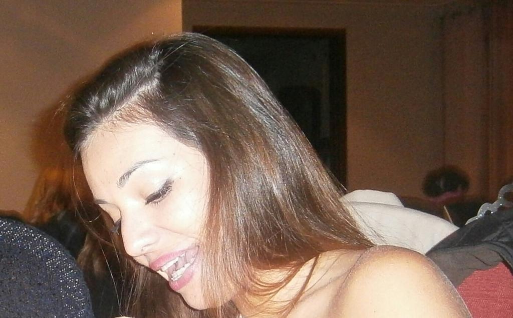 Josefaelx's tweet photo. Buenas noches @SoniaZWallsGH14 Salio todo de lujo @CenaValencia29N Hasta la proxima. http://t.co/Y89xlNEoXR