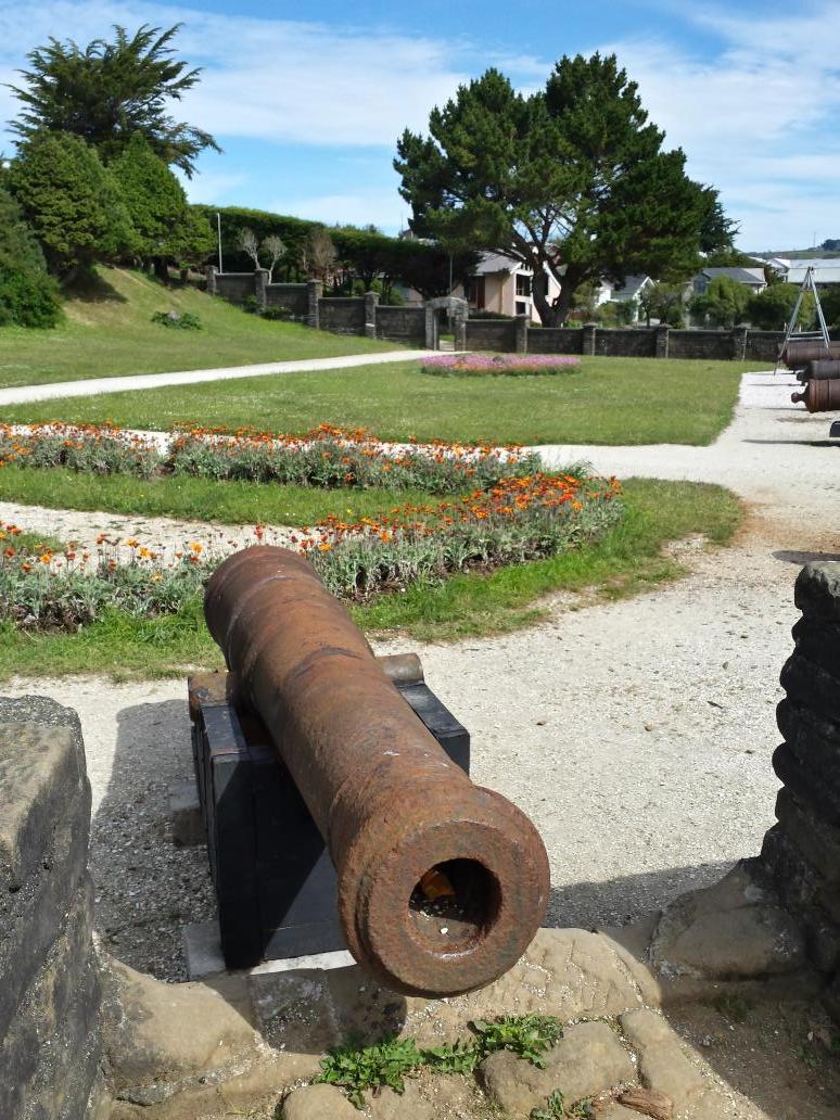Destinos_Chile's tweet image. El fuerte de Ancud es un histórico lugar para visitar en la ciudad.