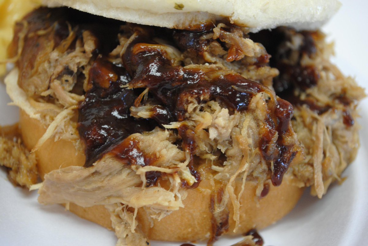 jbqsmokin's tweet image. Do you like a little sandwich with your BBQ?  We have you covered for the holiday rush!  #smokinbbq #smokinfast