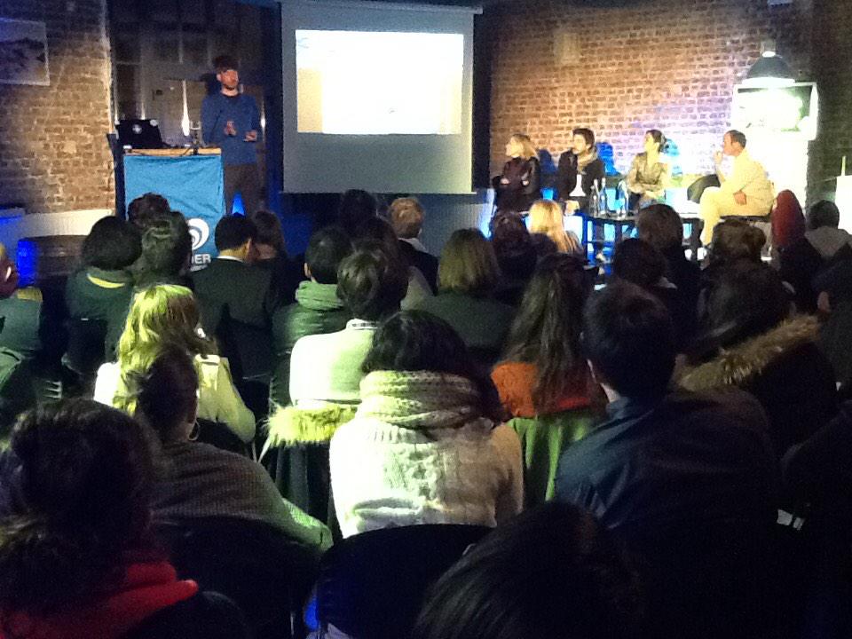 SurfriderCampus's tweet photo. @SRFHolland Martijn van schijk keeper of the coast @surfridereurope on http://t.co/Q4bg8a5EHJ http://t.co/qPZDsmyi7G