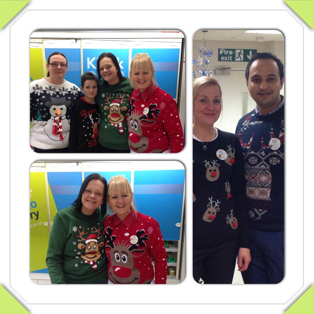 nottsnutter's tweet photo. Christmas fever @Carlton2964 @stevevicks @Lou_K89 @AkshayGill4 @glynfowkes http://t.co/M77eYKEuEg
