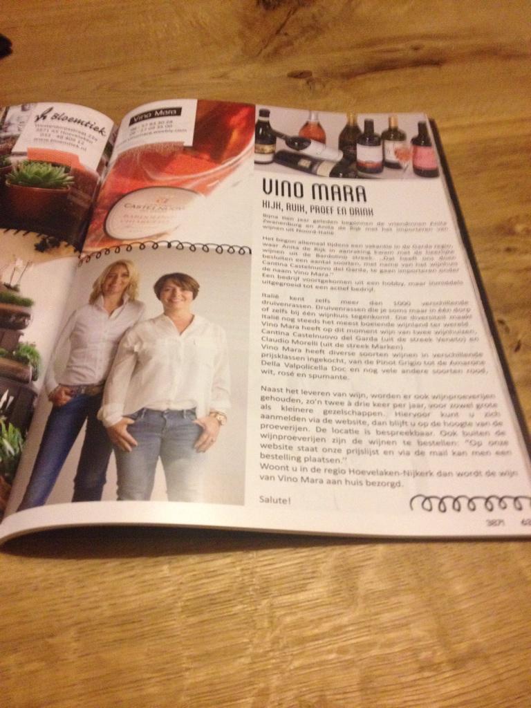VinoMara's tweet photo. Daar is de '3871' dan. Mooi blad voor ons dorp #hoevelaken. http://t.co/g7tpqCifxa