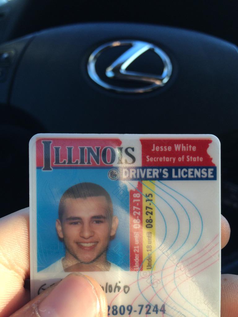 GusSolo's tweet photo. Look who got their license back after doing 88 on a 55. #fuckstatepolice #lexusis250 http://t.co/EIXXk7fAAe