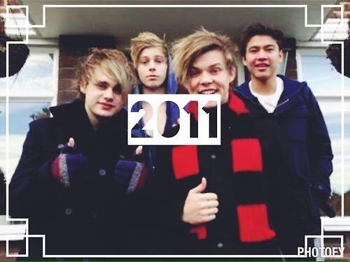 98thrifts's tweet photo. just wow .. i wish i knew fetus 5SOS 😢😢😢 #5SOS3RDBDAY #ImTheReal5SOS http://t.co/bbw22hfsPv