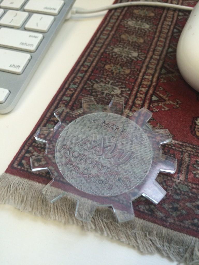 JonGauthier's tweet image. Picked up this cool take away from #TOTechBash last night from @MAKELAB_ca which background looks works best