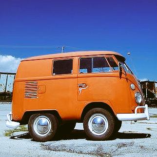 RT if you would ride this #shortbus! #vanlife #vanlove 🚌