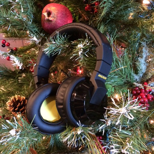 KICKERaudio's tweet photo. Who else needs some #Tabors in their #ChristmasStocking this year? #kickerchristmas http://t.co/wvT5n27a7V http://t.co/alYE8gzgWR