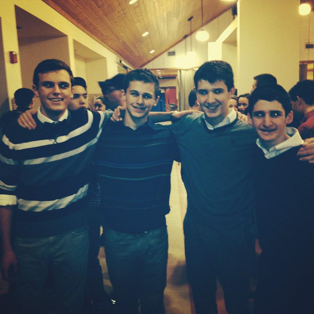 dsquaredtweets's tweet photo. #waybackwednesday Winter Kallah 13 #MARpushweek #marwinter14 #marmemories @noahsbradshaw @seanmalloy8 http://t.co/5KPKRK6bZh