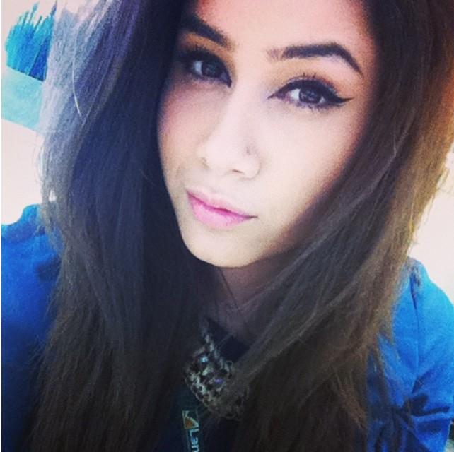 hafsa_kauser's tweet photo. #Selfie after a long dayyy! Can't wait to get in bed!! http://t.co/xSHg7a8fIQ