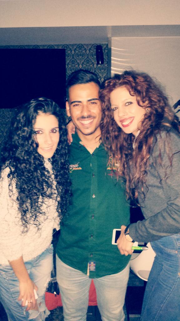 rrpplepremiere's tweet photo. Los domingos en @LePremiereAb 👌 http://t.co/iIvmxvd8qZ