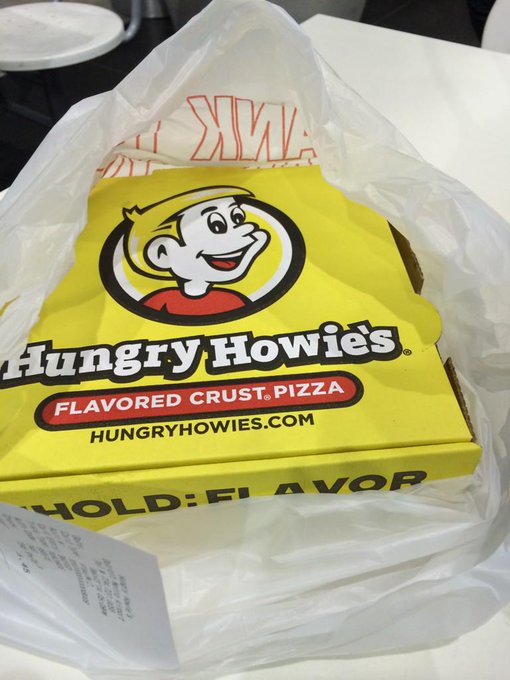 Nothing like a heathy meal wile I wait for my flight to LA lol getting ready to sleep http://t.co/TG<a href="/tag/athletesatsea"class="tags"><span>#athletesatsea</span></a>