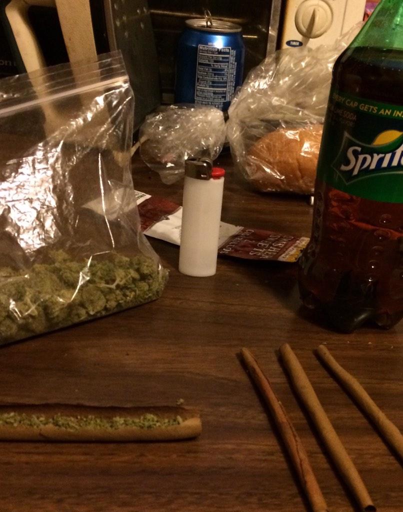 WeedLikeStuff tweet picture