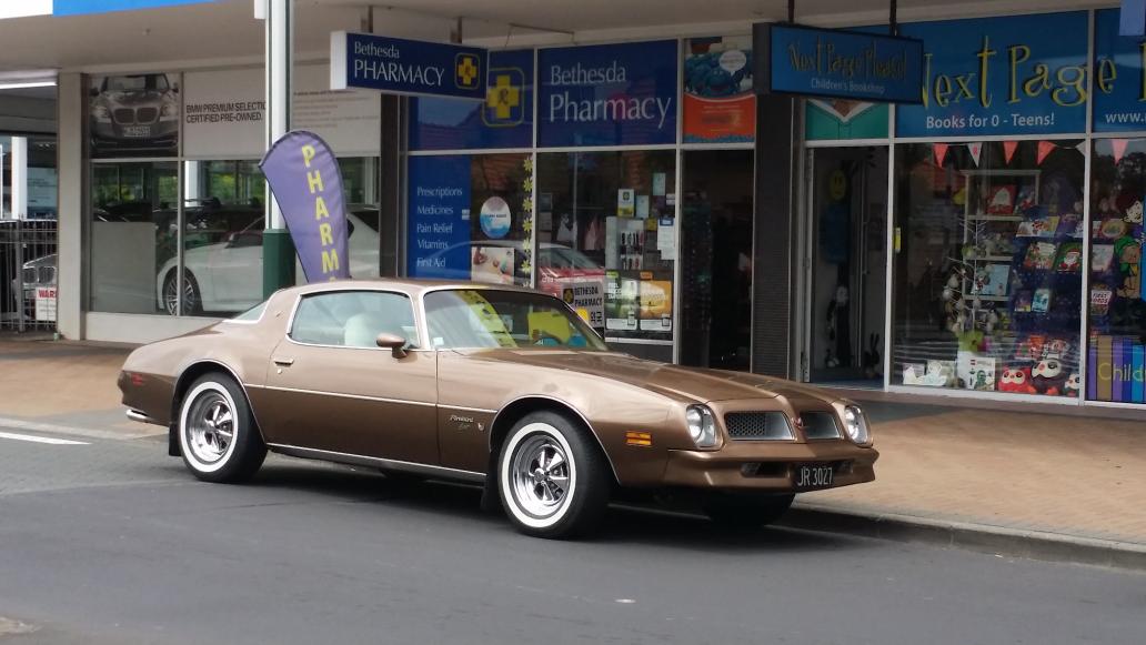 LinklaterDrive's tweet photo. Jim Rockford is in Takapuna! http://t.co/WzsLGmINZK