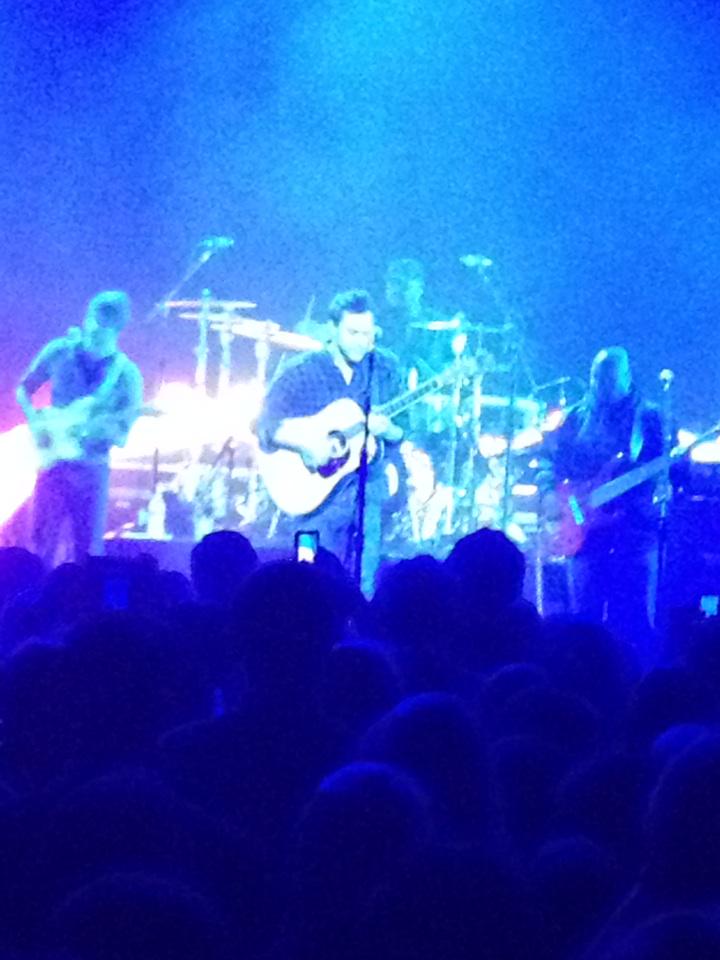 BarbieWilms's tweet photo. Yep my guy Phillip Phillips LUV  him#superfan http://t.co/Y968mGsOAR
