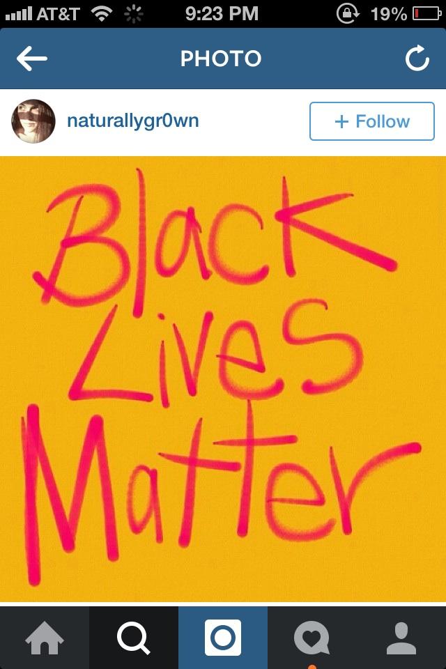 jayaduckett_'s tweet photo. Michael Brown didn't have a weapon so there should have been no reason he was shot 7 times. #fresheyes http://t.co/x8C1tld3LY