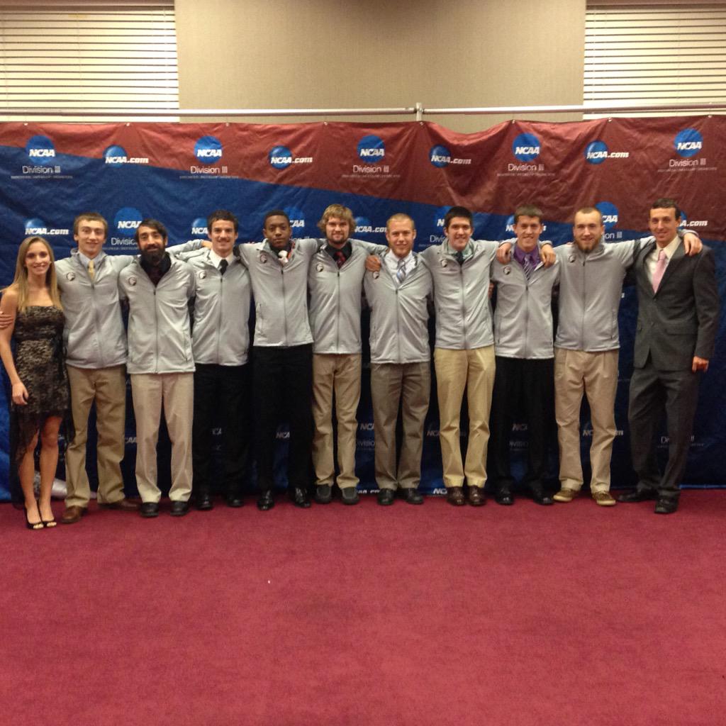 BCXCTF's tweet image. NCAA Banquet action! #BCXC #LookSharp #FeelSharp #RunSharp #D3XC #XCnationals2k14
