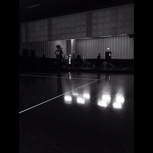 SelenaGPriv's tweet photo. Rehearsal #AMAs http://t.co/IdiIKuDZGT