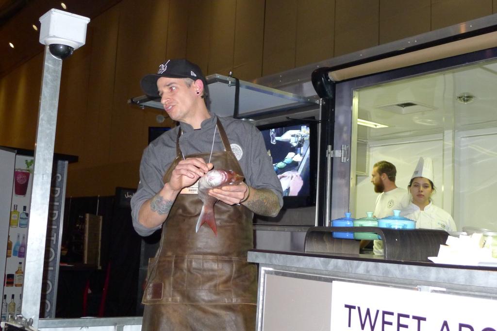 freshguru's tweet photo. Loved chef Rodrigo @rodneystoronto #nzseafood great tips #gfwe http://t.co/DFIluOyKb5