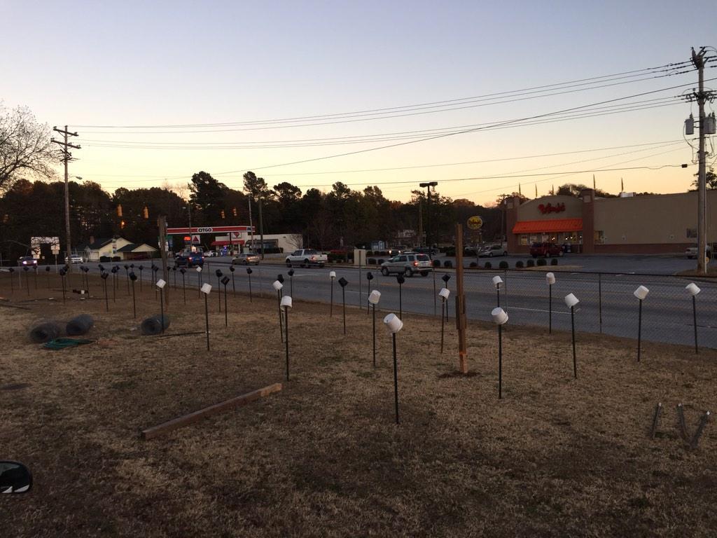 TreesClinton's tweet image. Trees will be here in 3 days!!!! 🎄🎄🎄🎄