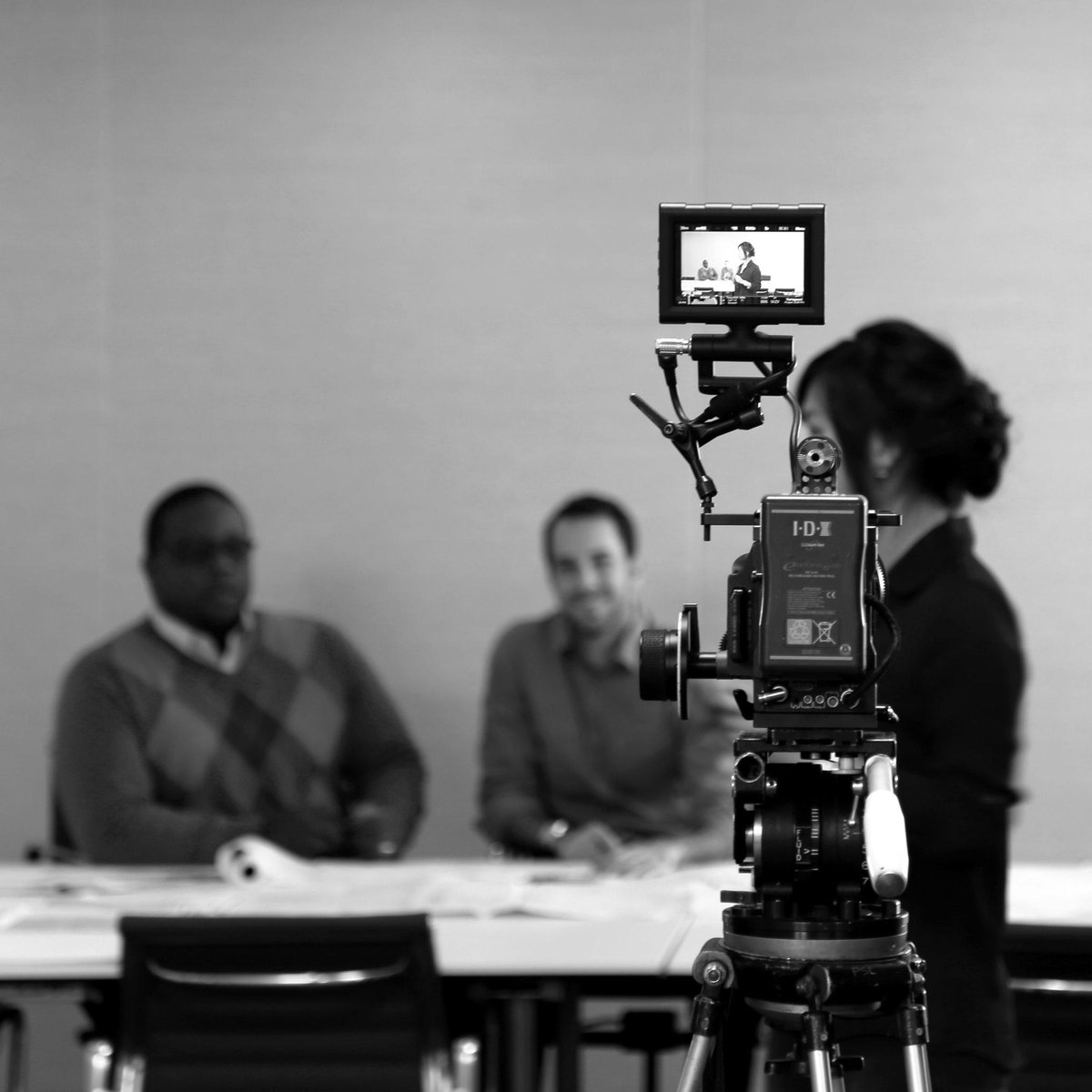 MG2_design's tweet photo. Wrapping up a great day shooting a video about Workplaces of the Future #MG2Global #MG2WOF #EIL #UBERDIGITAL http://t.co/UjALRopeJD