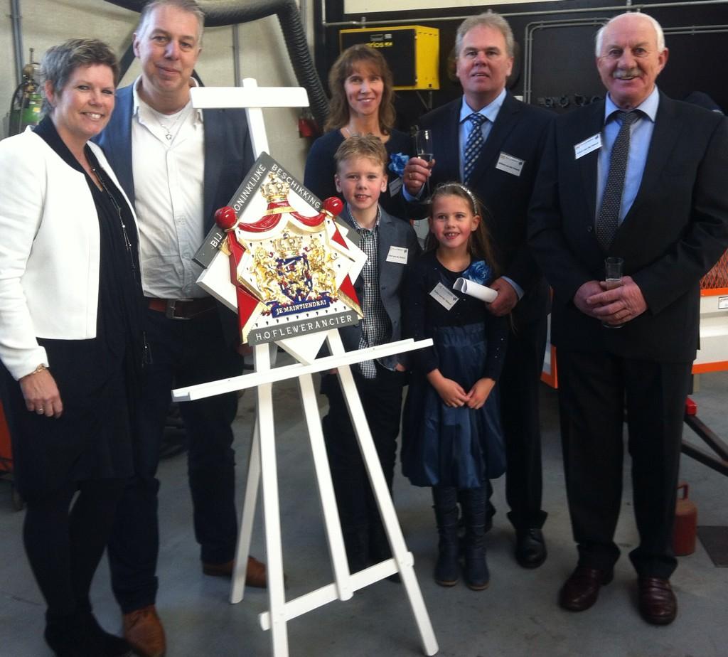 Van der Weerd Landbouwmechanisatie #Kampen 125 jarig familiebedrijf om trots op te zijn! Getooid met pred.Koninklijk