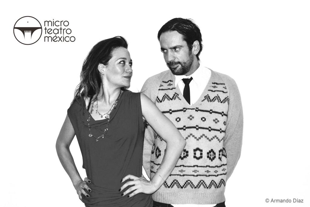 MicroTeatroMex's tweet photo. El miedo también nos hace reír. Con tu combo un mezcal de cortesía. @NoEsHotel @FamSuperheroe #elsaltodelpezbetta VEN http://t.co/kPOkr09bPT