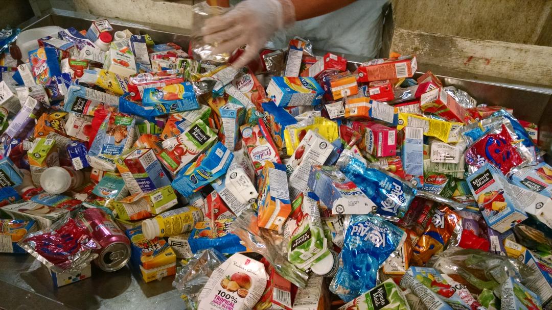 4_Pezz's tweet photo. Happy to see so many students recycling their beverage containers! Way to go Father Turcotte! http://t.co/BWf5PYvHpY