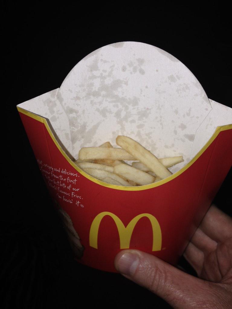 carranth's tweet photo. @McDonalds a "large" chips from the Nutgrove drive-through http://t.co/BVXjlqjoHe