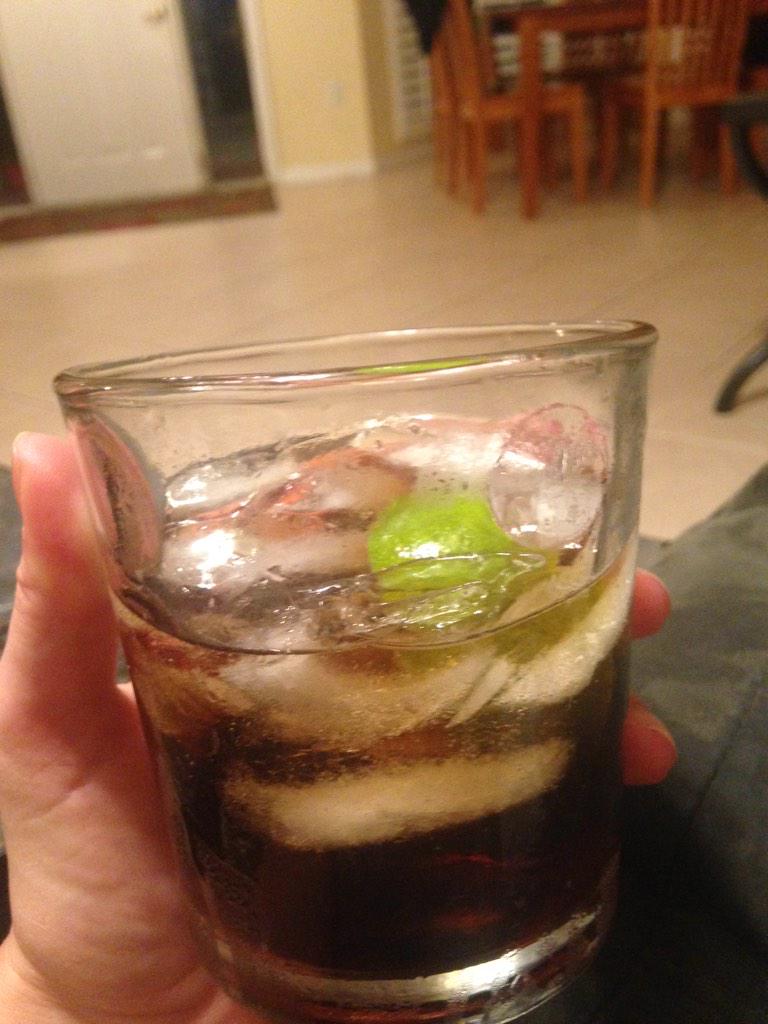Maggie7134's tweet photo. Cubalibre 💚😊 http://t.co/FdnTu7fkwh