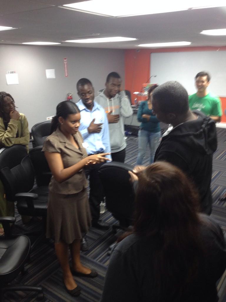 Chris_comp's tweet photo. Extreme Rock Paper Scissors! #swtt http://t.co/iiMPbOQjQ1