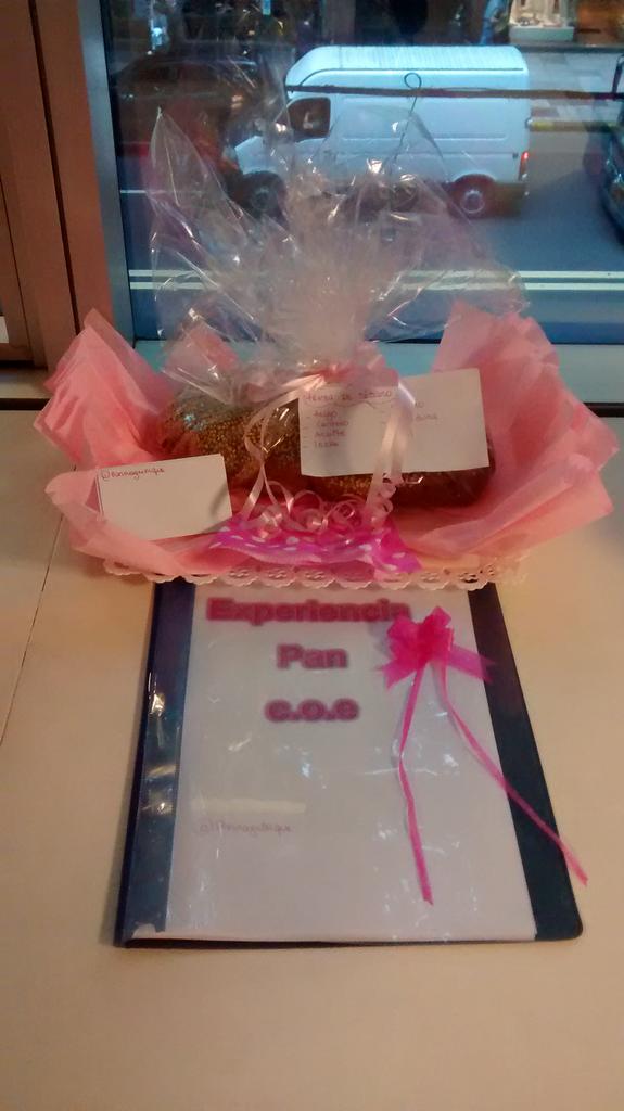 PanMagnifique's tweet photo. Mi gran pan magnifique !!!! http://t.co/5zawZd31OI
