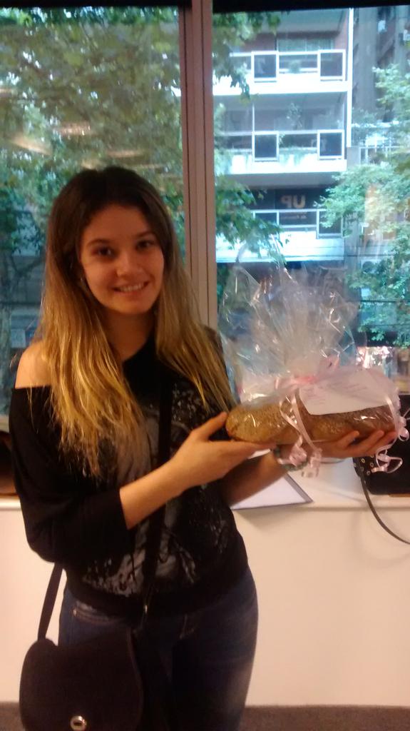 PanMagnifique's tweet photo. Llegando al fin de esta bella experiencia ! Quien será el gran @holapancoe ??? Esperando resultados , recompensas !! http://t.co/7xVuGcXgO4