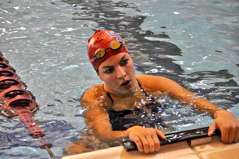 hensoemi's tweet photo. 💙🏊❤️ In honor of finals tomorrow ❤️🏊💙 #orhsswim http://t.co/PFvHuNuisP