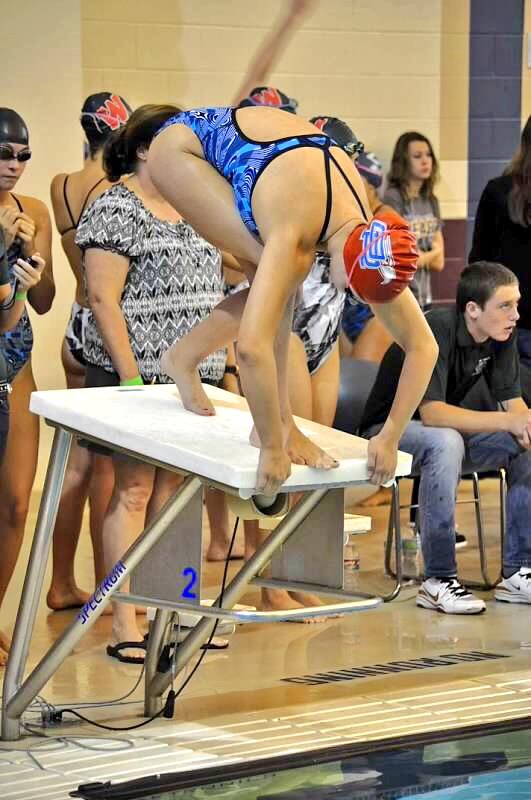 hensoemi's tweet photo. 💙🏊❤️ In honor of finals tomorrow ❤️🏊💙 #orhsswim http://t.co/PFvHuNuisP