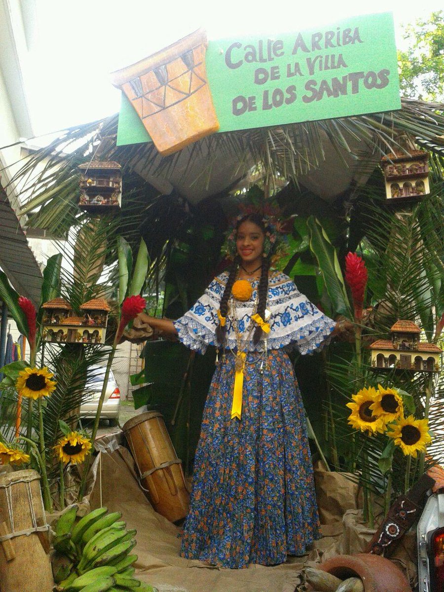 OrquestaCuerdas's tweet image. Festival de la Pollera IESC @IESCPanama @AnaCaton @buenosdiastvn @VotaPatacon @AlvaroAlvaradoC #PanameñoDeVerdad