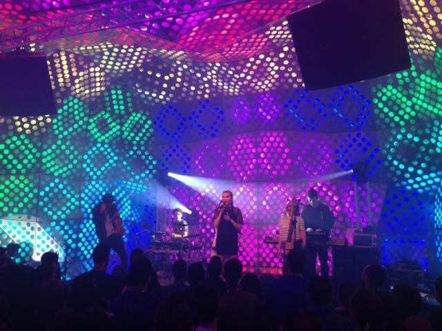 Last night in an LED igloo in Rome 👊💙