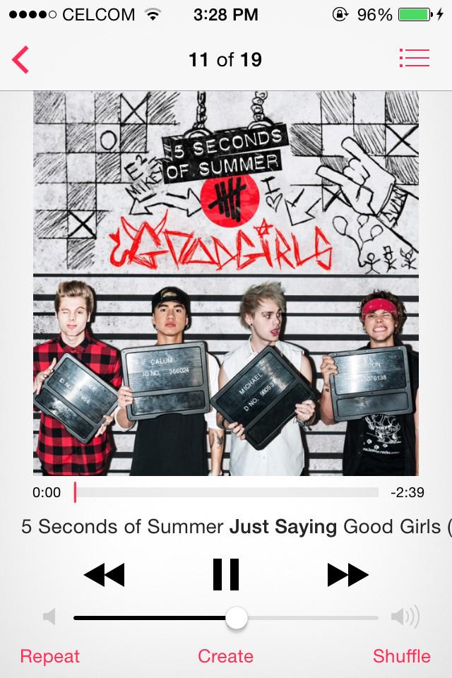 5SOSFamMsia's tweet photo. Just casually listening to #5SOSJUSTSAYING bcs why not 🐣
@5SOS for #AMAs New Artist of the Year http://t.co/ZF6SWQM7RW
