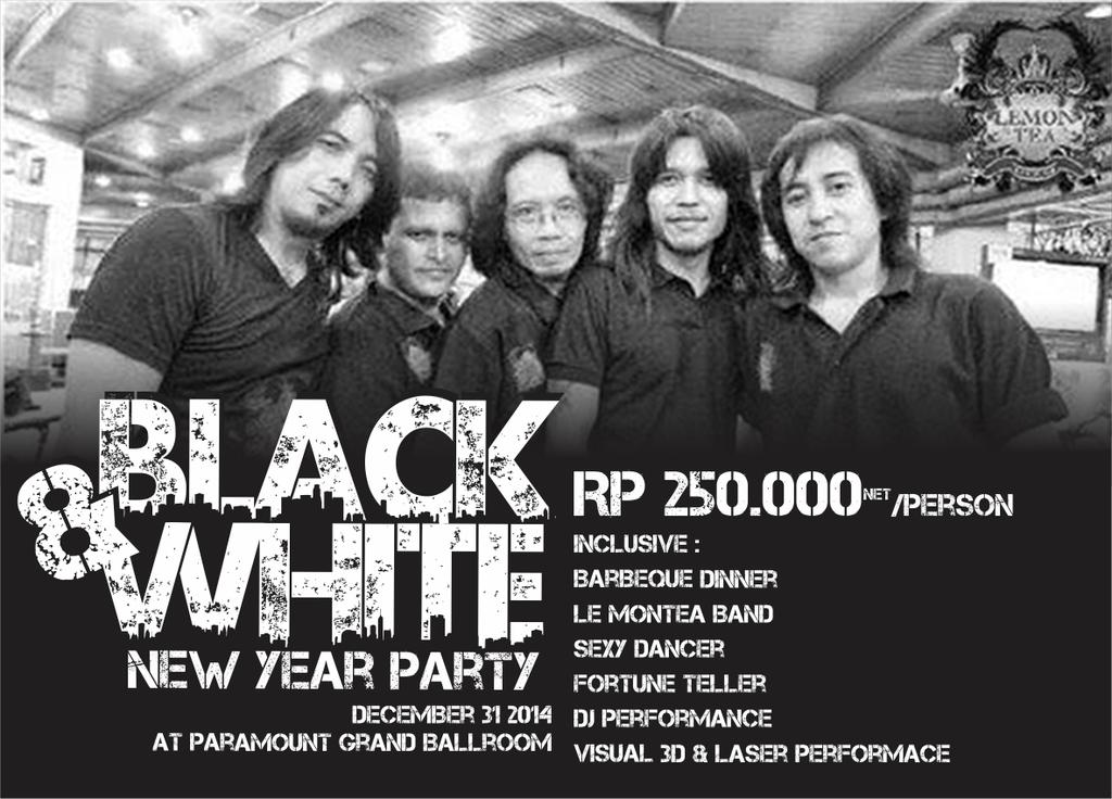 New Year's Eve <a href="/AtriaMagelang/">Atria Hotel Magelang</a> with <a href="/tonilemontea/">Le-Montea band</a> RocknRoll #AyoKeMagelang2015 <a href="/sman1muntilan_/">SMA N 1 Muntilan</a>  <a href="/smkn1purworejo/">SMK N 1 Purworejo</a>