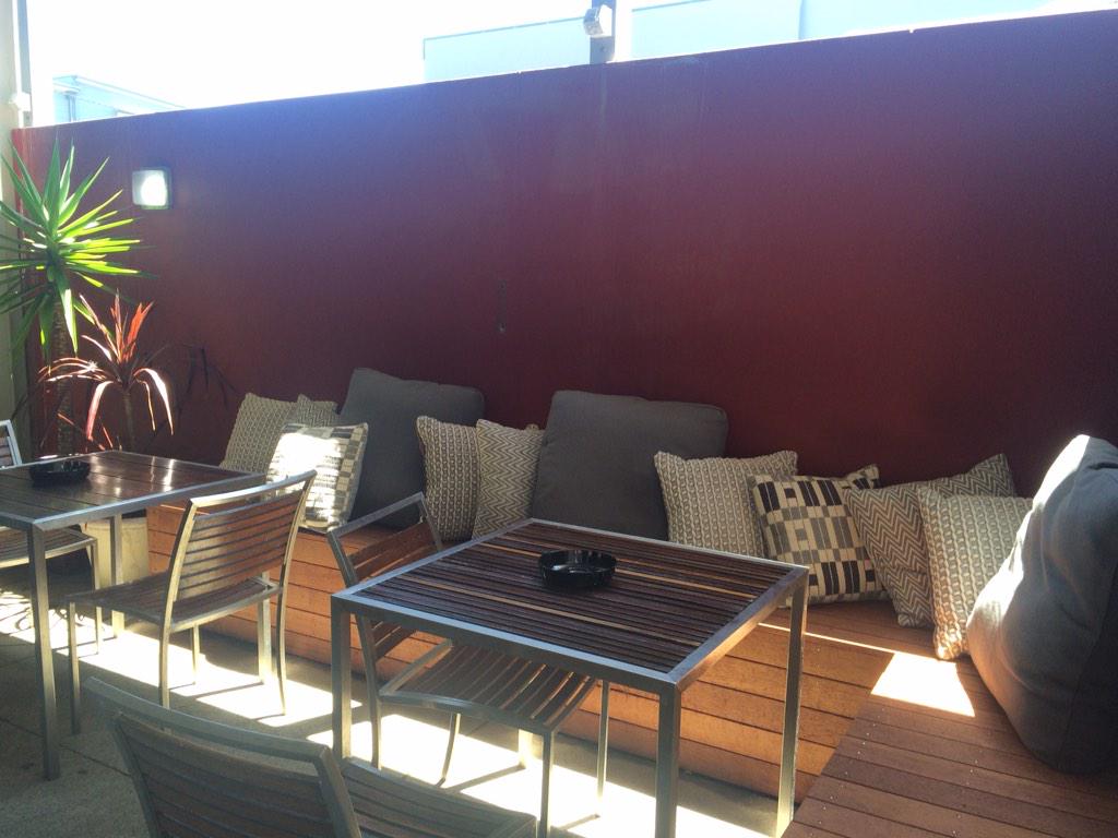 AlbionNewcastle's tweet photo. It's beer o'clock and the new settings in our beer garden need to be christened! http://t.co/hFDF04OiI9