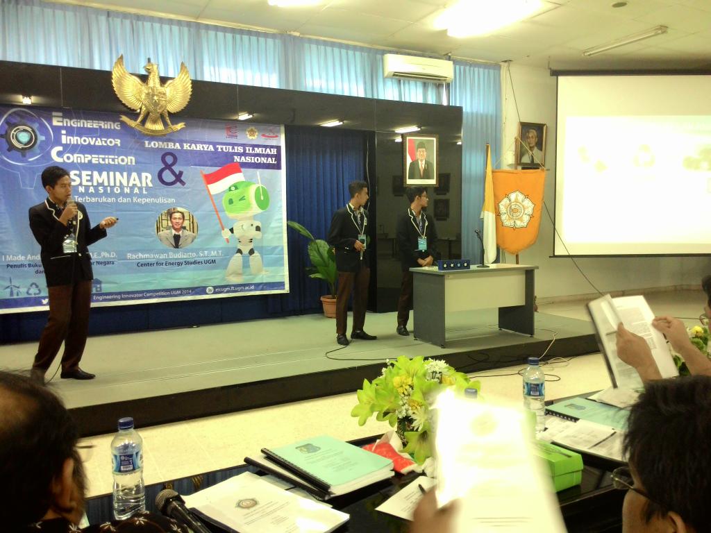 SMAN 2 Lamongan sedang beraksi dengan Anemoi Powernya nih. Salam inovasi buat mereka! #EIC_2014