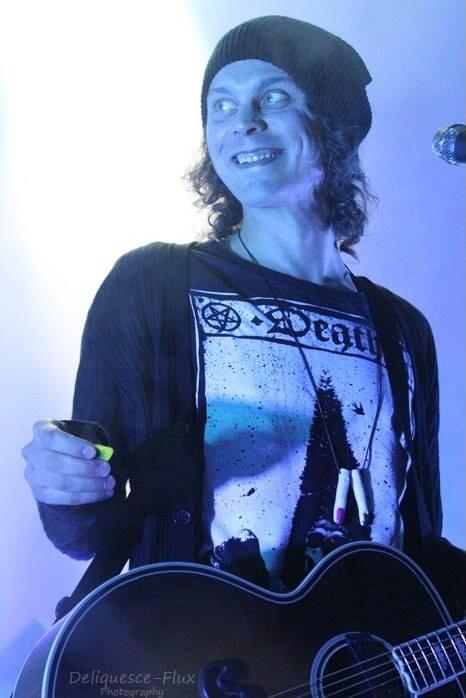 Happy birthday to my biggest idol and inspiration Ville Valo!! <3 see you guys next month in LA again! 