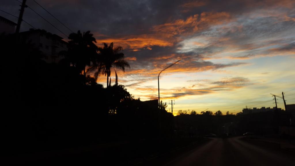 itssoulo's tweet photo. What a beautiful day. Well.....#JohnlegendSAtour here I come. #TeamDStv #AllofMeTourKe with @ThisisEss @wainainamary http://t.co/EPthm0isP9