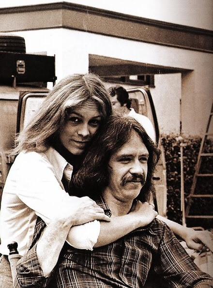 Wishing a big happy birthday to scream queen Jamie Lee Curtis who is 56 today,here she is pictured with Mr Carpenter 