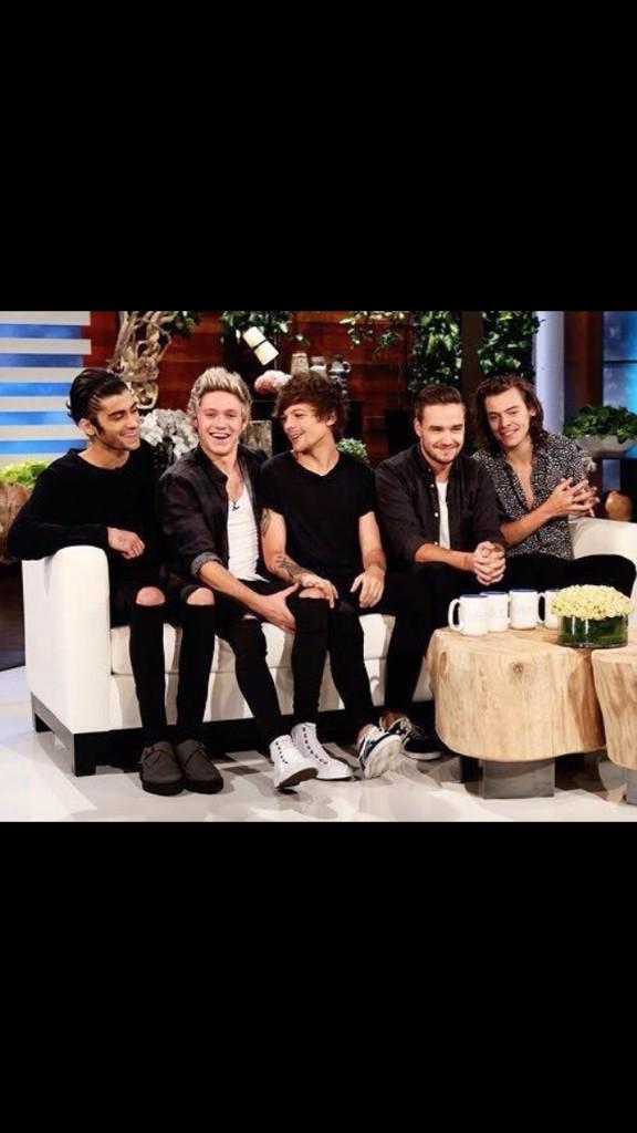 ODWWFacts's tweet photo. Les boys au Ellen Show ! -Audrey http://t.co/Ty5hmFL9RN