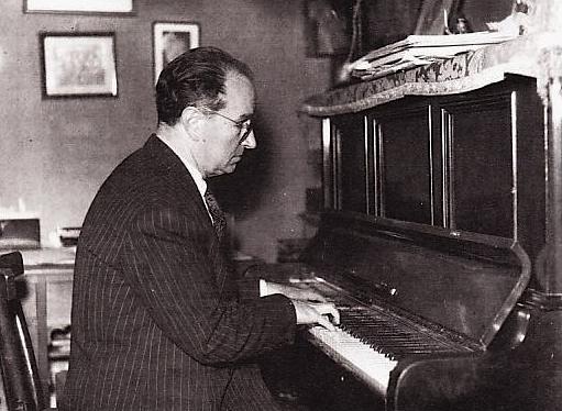 ICCMU's tweet image. Joaquín Rodrigo nace #TalDíacomoHoy de Santa Cecilia de 1901, uno de los #compositores más destacados del s. XX