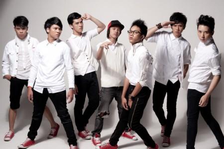 SBPeace_'s tweet photo. #SBFLASHBACK @bismakarisma @rangga_moela @rafaell_16 @mrilhm @dickymprasetyo @mrezanugrah @morganoey http://t.co/H0hqWTHsQN