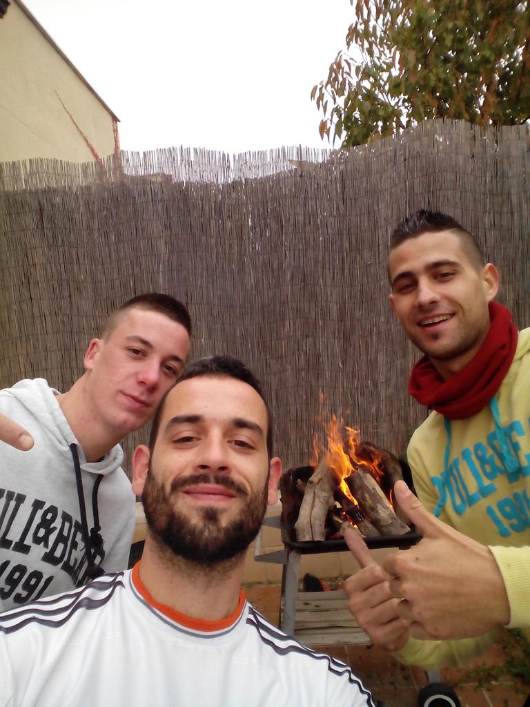 <a href="/martysergio/">Marta </a> <a href="/Treme1992/">Oscar Garces</a> <a href="/fity93/">cristian alquezar </a>  de brasicas y pastel mágico jijiji